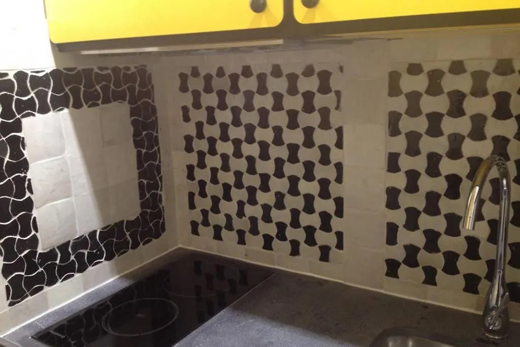 Charming Le Marais Retro Appartement Parijs