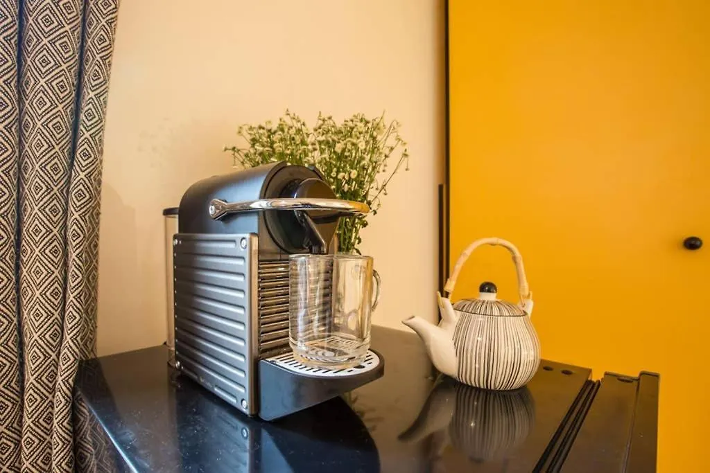 Charming Le Marais Retro Appartement Parijs